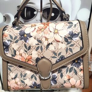 Nine West shoulder/ crossbody bag